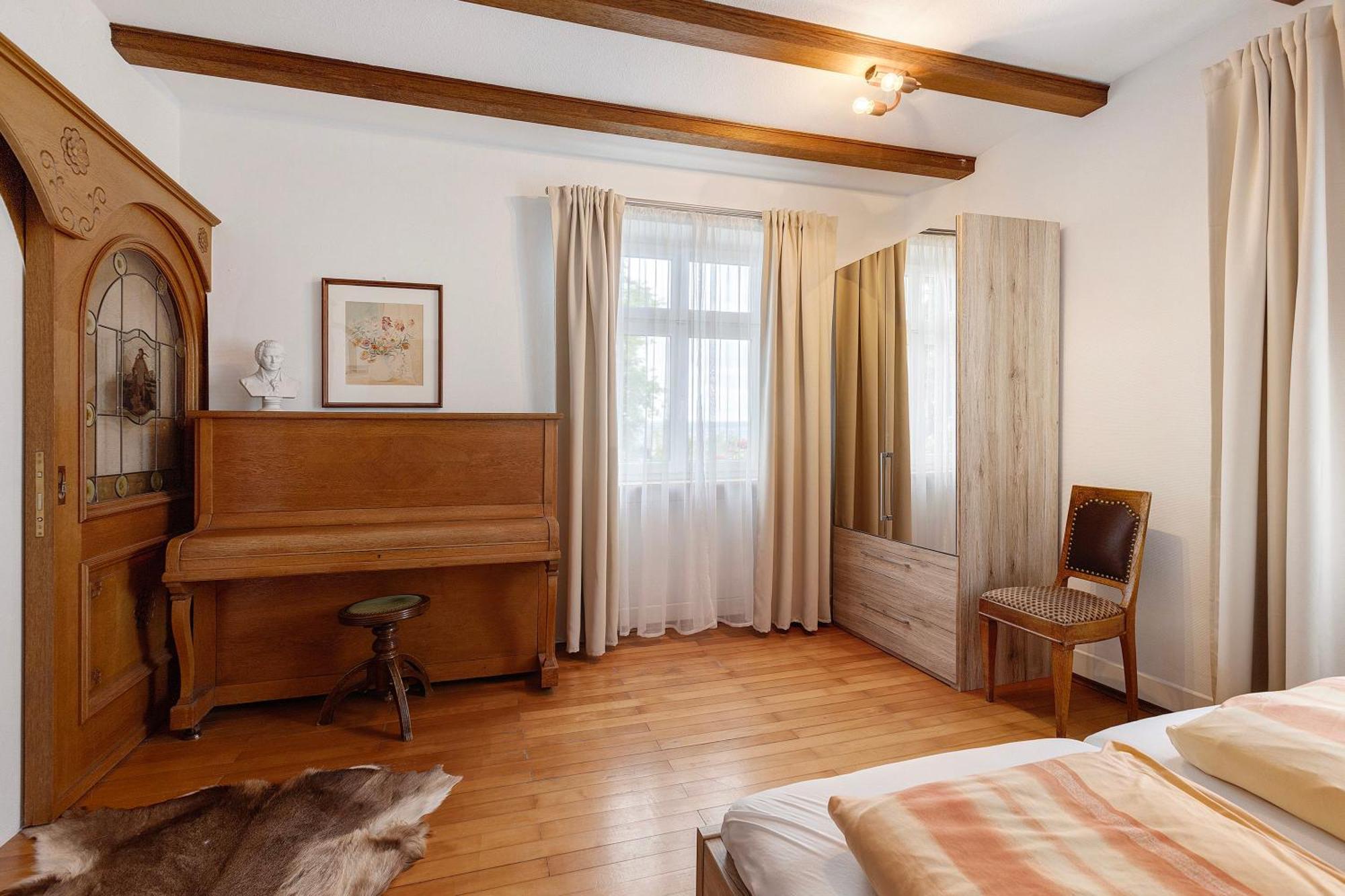Appartement Rotes Haus Ueber Den Weinbergen à Constance Extérieur photo